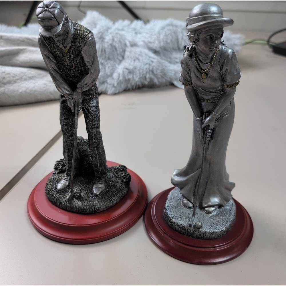Golf Figurine Male & Female Putting Mounted Pewter Art Decor Lot Of 2
